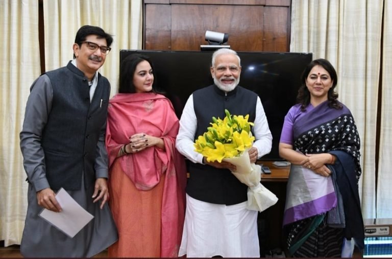 झांसी को मिल सकती हवाई अड्डा की सौगात,पीएम मोदी ने सासंद अनुराग शर्मा को दिया आश्वासन