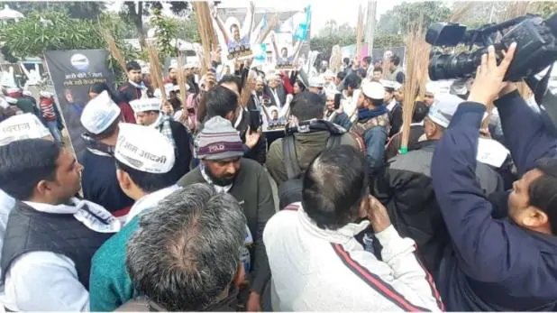 दिल्ली कैंट सीट पर त्रिकोणीय मुकाबला, इस बार किसके सिर सजेगा ताज – Delhi cantt constituency assembly election 2020 aap bjp congress