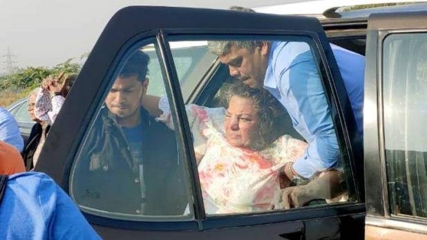 शबाना आजमी के ड्राइवर पर दर्ज हुआ केस, लापरवाही का आरोप – Shabana azmi accident truck driver fir rash driving pune mumbai expressway tmov