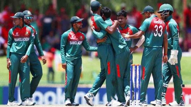 U19 Cricket World Cup Final: टीम इंडिया के गेंदबाजों ने लुटिया डुबोई, 33 रन दिए एक्स्ट्रा – india vs bangladesh under 19 world cup final 2020 india lost to bangladesh 33 extra runs tspo