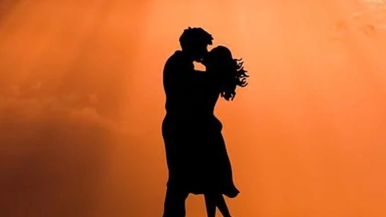 Myanmar: Italy’s couple makes porn video at religious place, uploads on porn website