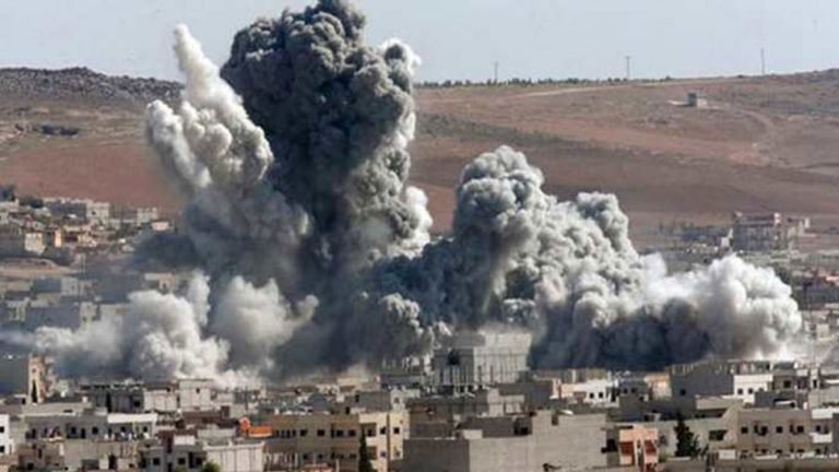 8 civilians killed in airstrikes in Afghanistan | अफगानिस्तान: हवाई हमले में बड़ी चूक, तालिबानी आतंकियों की जगह आम नागरिक बन गए निशाना