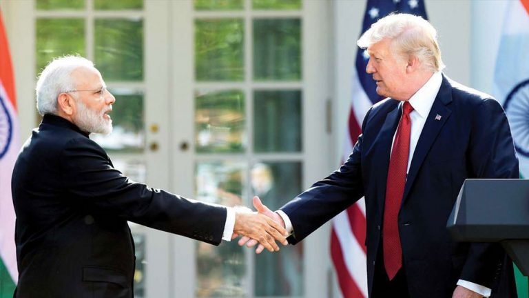 Read the full schedule of US President Donald Trump’s visit to India | अहमदाबाद एयरपोर्ट पर पीएम मोदी करेंगे डोनाल्ड ट्रंप का स्वागत, मोटेरा स्टेडियम तक करेंगे रोड शो