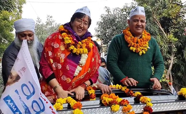 8pof26d4_atishi-files-nominationkalkajiaapdelhi_625x300_17_January_20.jpg