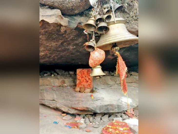 Chhattisgarh News In Hindi : Holi celebrates two to five days in three villages, to avoid untoward and calamities, festival of colors lasts for a week | अनहोनी व विपत्तियों से बचने तीन गांवों में दो से पांच दिन पहले मना लेते हैं होली, एक सप्ताह तक चलता है रंगों का त्योहार