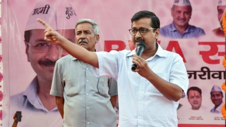 Delhi Kejriwal Government Cancels Concert To Celebrate Aap 4 Years Tanashahi Hatao Loktantra Bachao Protest On Jantar Mantar | दिल्ली: केजरीवाल सरकार के 4 साल पूरे होने का जश्न रद्द, BJP विरोध की आग को बुझने नहीं देना चाहती ‘आप’