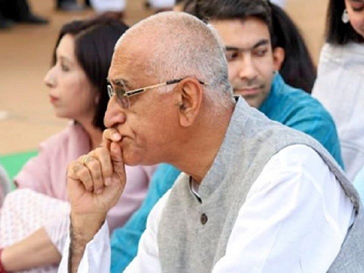 Chhattisgarh News In Hindi : In Chhattisgarh Assembly, the issue of sterilization scandal arose, Health Minister suspends two employees | विधायक ने कहा 2014 में हुए नसबंदी कांड के पीड़ितों को नहीं मिला न्याय, स्वास्थ्य मंत्री ने दो अफसरों को निलंबित किया