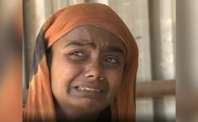 'सिर्फ चावल खाया है....दूध नहीं उतर रहा है...8 दिन की बेटी को क्या पिलाऊं'