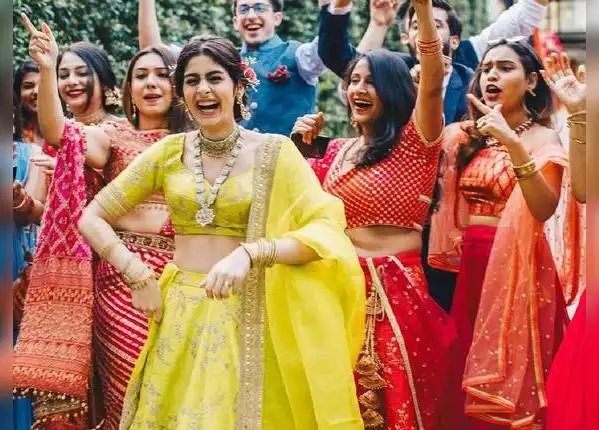 शादी के लिए सब्यसाची बने पहली पसंद