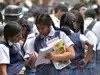 पश्चिम बंगाल: बिना परीक्षा अगली कक्षा में भेजे जाएंगे कक्षा 1 से 8 तक के स्टूडेंट्स 