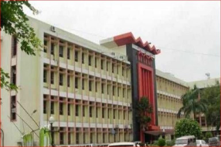 छत्तीसगढ़ में कोविड-19 जांच का बढ़ा दायरा, रायपुर मेडिकल कॉलेज को मिली जांच की अनुमति, रोजाना 90 सैम्पलों की होगी जांच|covid-19 Raipur Medical College got permission to check corona in Chhattisgarh nodtg | raipur – News in Hindi
