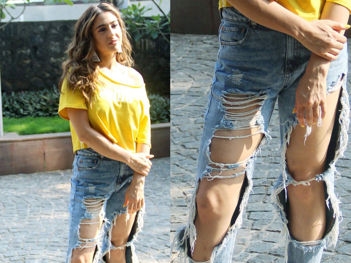 ये कैसी रिप्ड जींस है भाई ये कैसी रिप्ड जींस है भाई