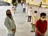 एक्सपर्ट्स की राय, लॉकडाउन हटाकर कोरोना के खिलाफ 'हर्ड इम्यूनिटी' विकसित करे भारत 