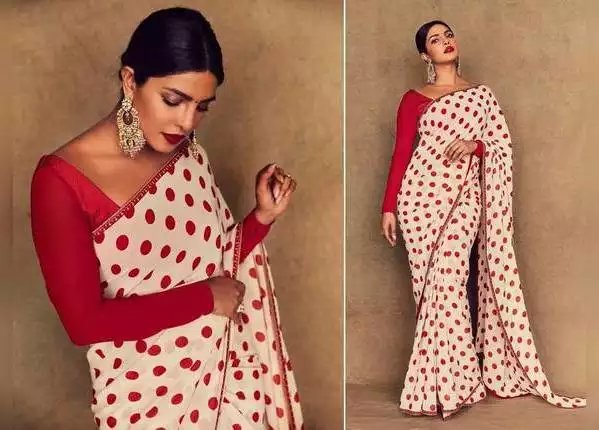 रेड-वाइट पोल्का डॉट साड़ी