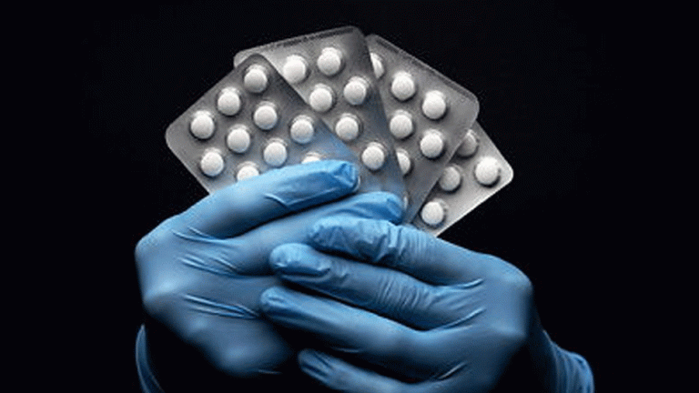 COVID-19: First batch of hydroxychloroquine reached America, people will get help in treatment | COVID-19: अमेरिका पहुंची हाइड्रॉक्सीक्लोरोक्वीन की पहली खेप, लोगों को इलाज में मिलेगी मदद