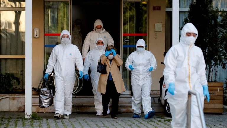 Live updates on Coronavirus India and world 14 April | Live: अमेरिका में पिछले 24 घंटे में कोरोना से 1500 से ज्यादा लोगों की मौत, जानें देश में कैसे हैं हालात