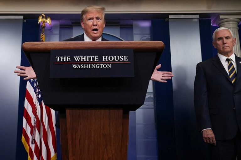 US President Donald Trump discontinues media briefings | राष्ट्रपति ट्रंप ने फिर दिया विवादित बयान, कहा, ‘कोरोना पर नियमित प्रेस वार्ता ‘समय और प्रयास’ की बर्बादी’