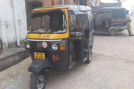 लॉकडाउन में सब्जी बेचने को लेकर रायपुर में बवाल, जमकर चलीं तलवारें, हुई पत्थरबाजी