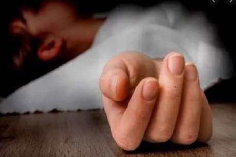 छत्तीसगढ़: आइसोलेशन में रखे युवक की पेड़ पर लटकी मिली लाश, सरकार ने कहा- नहीं था CORONA पॉजिटिव