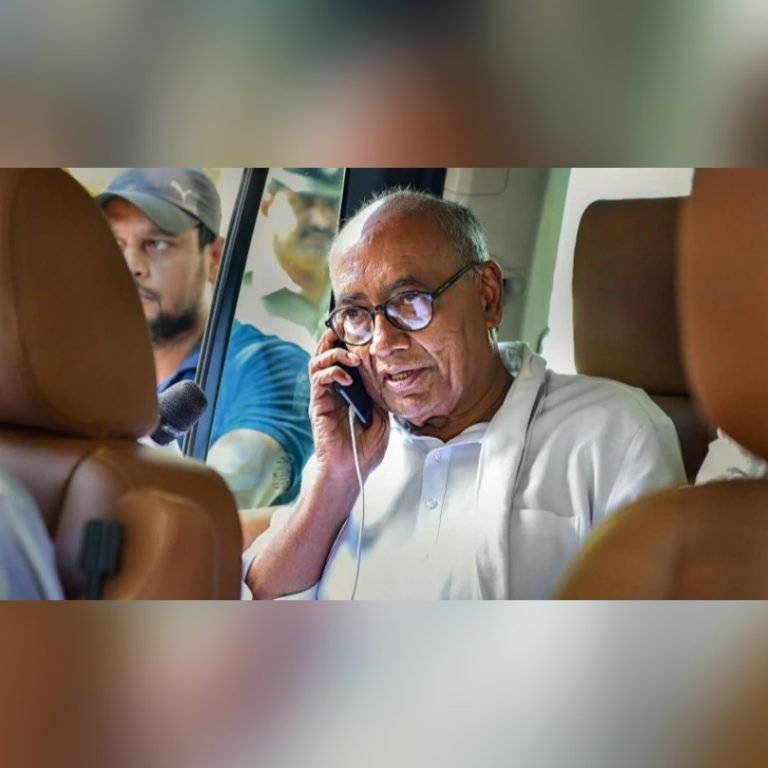 दिग्विजय को विदेश से भी फोन पर मिल रही धमकी, बंद किया मोबाइल