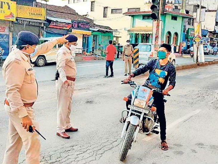 Raipur News In Hindi : 1856 people in home isolation, 14 samples sent, 15 out of 38 reported, all negative | 1856 लोग होम आइसोलेशन में, 14 सैंपल भेजे, 38 में से 15 रिपोर्ट आई, सभी निगेटिव