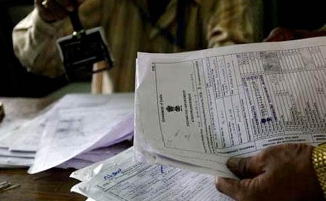 CBDT inquiry against IRS Officials on FORCE Report – कोरोना महामारी के दौर में कर बढ़ाने के लिए IRS अफसरों ने दी रिपोर्ट! सरकार सख्त नाराज, जांच शुरू की
