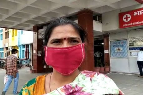 लॉकडॉन: रायपुर में अस्पताल से डिस्चार्ज होकर भटक रहे मरीज, बोले- घर पहुंचवा दीजिए सरकार!