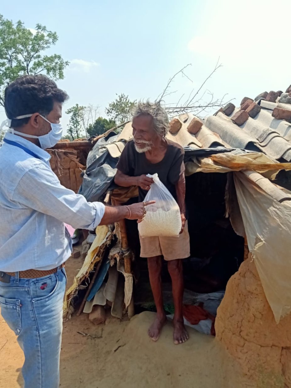 chhattisgarh news, cg news. raipur news. lock down crisis, lock down crisis in india, free ration to families in lock down, cm bhupesh baghel, छत्तीसगढ़ न्यूज, रायपुर न्यूज, कोरोना वायरस. कोरोना वायरस लेटेस्ट न्यूज, लॉकडाउन में गरीब परिवारों को मुफ्त में राशन, सीएम भूपेश बघेल