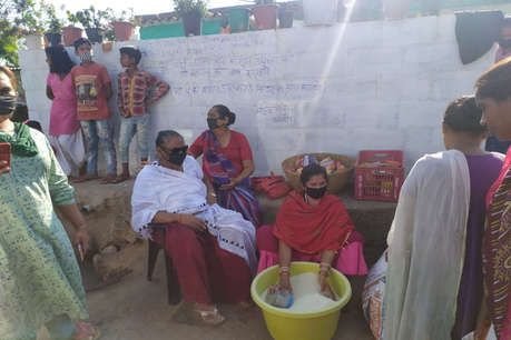 COVID-19: लॉकडाउन में 'फरिश्ता' बने किन्नर, मांगकर घर चलाने वालों ने ऐसे की मदद