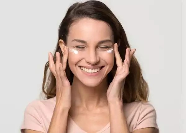 ​4. टलता है आंखों का बड़ा खतरा