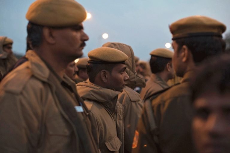 लॉकडाउन में बाल विवाह की कोशिश, खबर लगते ही पहुंचे अधिकारी, फिर….., Attempted child marriage in lockdown officials arrived and stopped | mungeli – News in Hindi