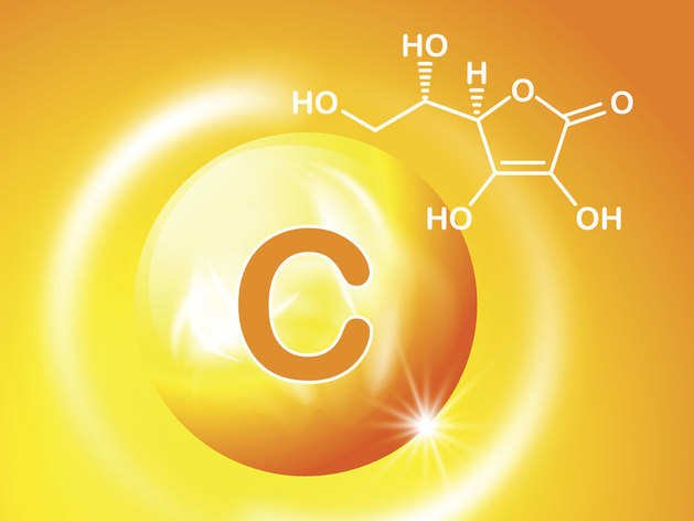 Vitamin-C For Immunity: संतरे का इंतजार ना करें, इससे ज्यादा विटमिन-C होता है इन 5 फलों में