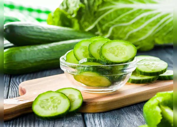 ​पेशाब में जलन से छुटकारा दिलाएगा खीरा