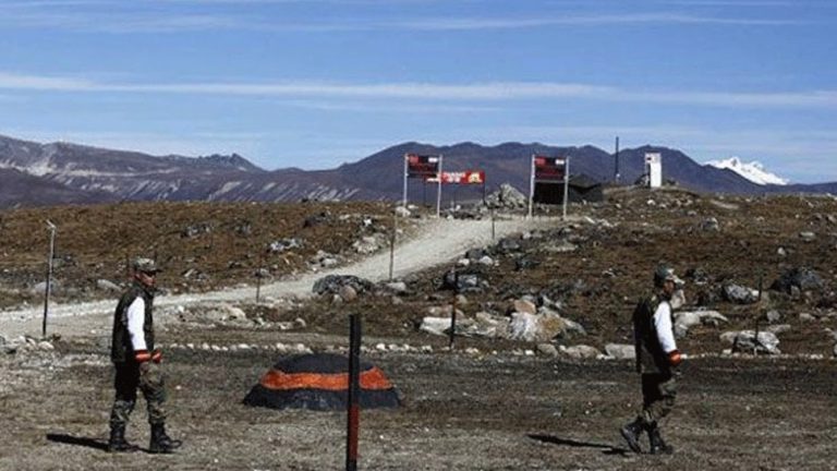 India china tussle: Bharani and Ashlesha radar keeping eye on china | चीन पर है भारत के इन दो जांबाजों की पैनी नजर, घुसपैठ की कोशिश भी की तो मिलेगा माकूल जवाब