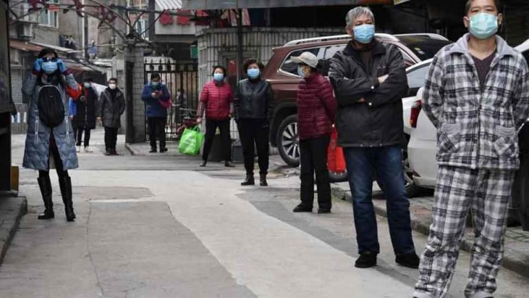 China says it wont accept US lawsuit on spread of coronavirus warns countermeasures | कोरोना वायरस प्रसार पर किसी अमेरिकी मुकदमे को स्वीकार नहीं करेगा चीन; जवाबी कार्रवाई की दी चेतावनी