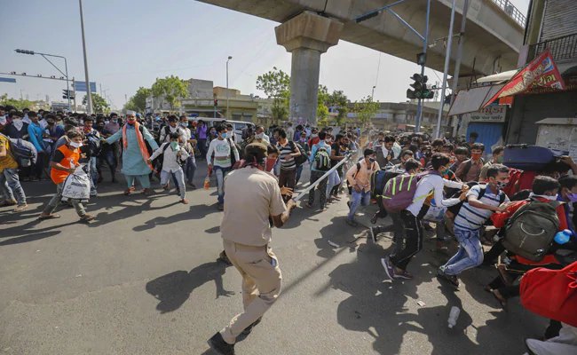 IIM- अहमदाबाद को प्रवासी मजदूरों ने भेजा लीगल नोटिस, वेतन और घर जाने को लेकर कर चुके हैं बवाल