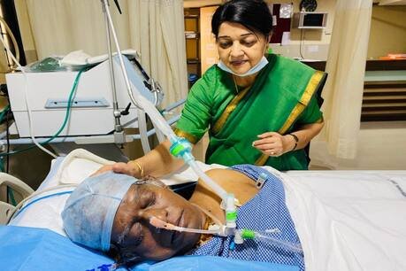 12 दिनों से अजीत जोगी के ब्रेन में कोई एक्टिविटी नहीं, हेल्थ बुलेटिन में डॉक्टरों ने दी ये जानकारी 12 दिनों से अजीत जोगी के ब्रेन में कोई एक्टिविटी नहीं, हेल्थ बुलेटिन में डॉक्टरों ने दी ये जानकारी