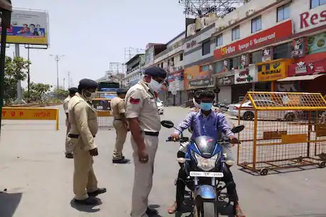 45 डिग्री की तपती दोपहरी में भी डटे हुए हैं कोरोना वॉरियर्स, गर्मी से बचने कर रहे ऐसे उपाय