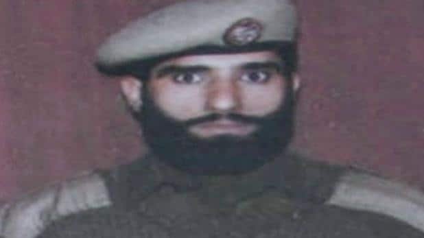 kashmir_police_1589665902_618x347.jpeg