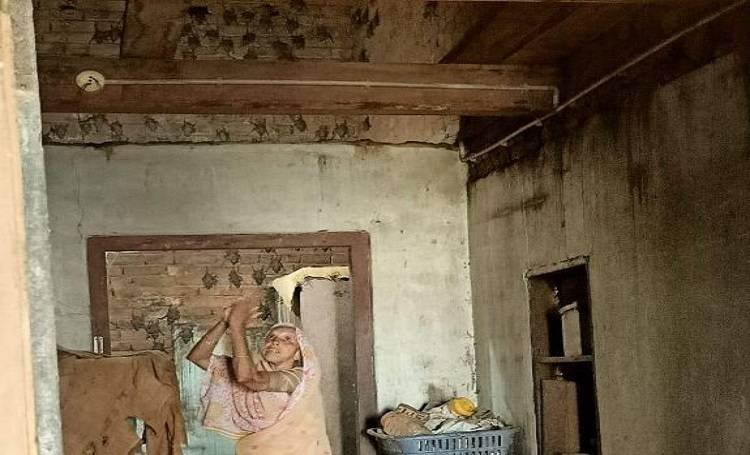 patan-lady_050420092823.jpg