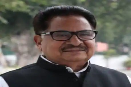पीएल पुनिया बोले- कांग्रेस शासित राज्यों के साथ राजनीति कर रही रेलवे!