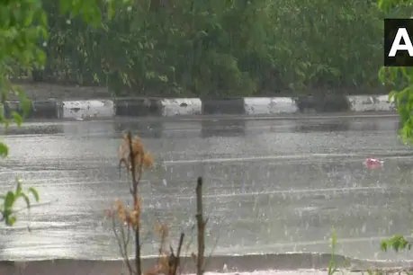 Weather Alert: छत्तीसगढ़ में आज कई इलाकों में हो सकती है बारिश, समय पर आएगा मानसून