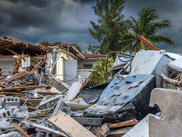 Earthquake: भूकंप आने पर अपनाएं ये सेफ्टी टिप्स, बच सकेगी आपकी जान