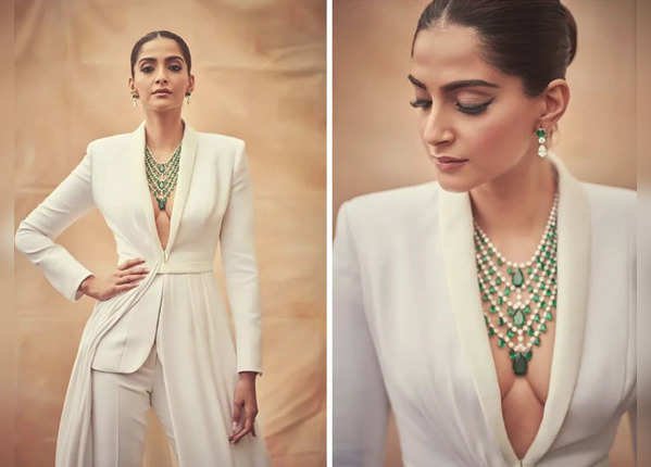 ट्रोलिंग का भी होना पड़ता है शिकार