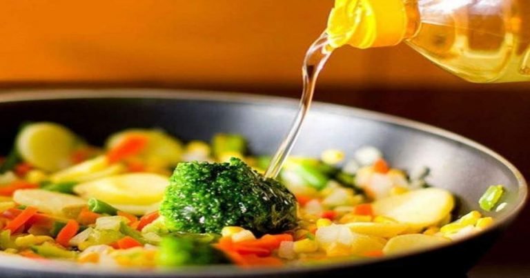 Health Benefits Of Mustard Oil: Mustard Oil Health Benefits: सरसों के तेल में बना भोजन खाने के हैं ये 5 लाभ – benefits of food cooked in mustard oil