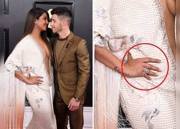 navel रिंग्स