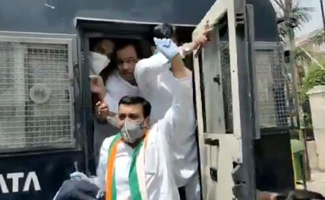शिवराज सिंह के कथित ऑडियो पर बवाल, सड़क पर कांग्रेस कार्यकर्ताओं का हंगामा