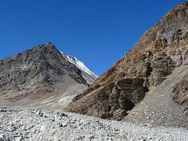 भारत संप्रभुता और क्षेत्रीय अखंडता सुनिश्चित करने के लिए पूरी तरह प्रतिबद्ध : चीन पर विदेश मंत्रालय