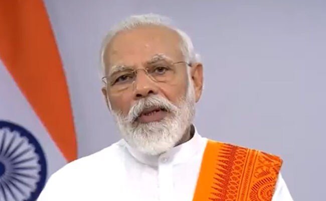 पीएम मोदी ने दी योग दिवस की शुभकामनाएं, कहा - कोरोना काल में योग के प्रति उत्साह न होने पाए कम