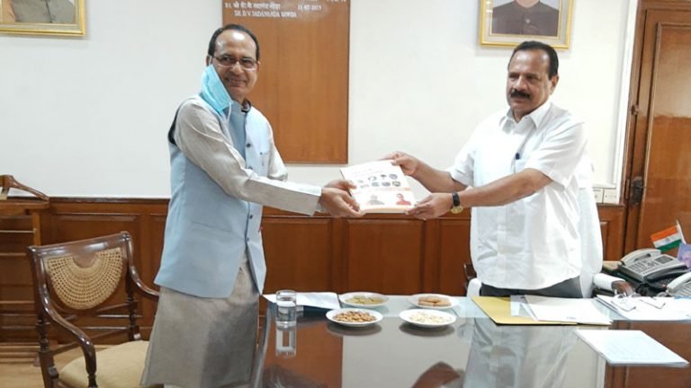 प्रदेश के लिये 5.75 लाख मीट्रिक टन अतिरिक्त यूरिया की मांग